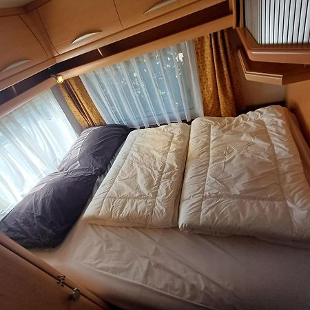 Caravan Petiet 뷔런 외부 사진